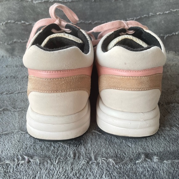 Women’s Chanel CC Logo Pink Sneakers sz 40 or US size 9.5 - Picture 7 of 13